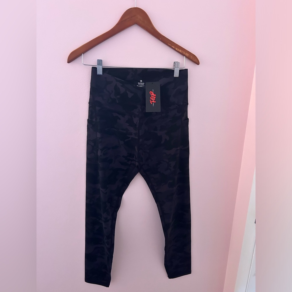 Camo leggings
